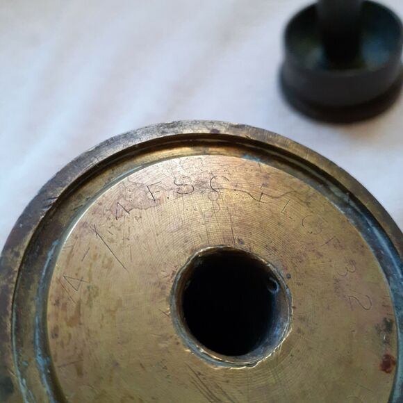 WWII trench art shell candle sticks/holders, brass? 5 3/8". 40 MM, one pair - Picture 5 of 8